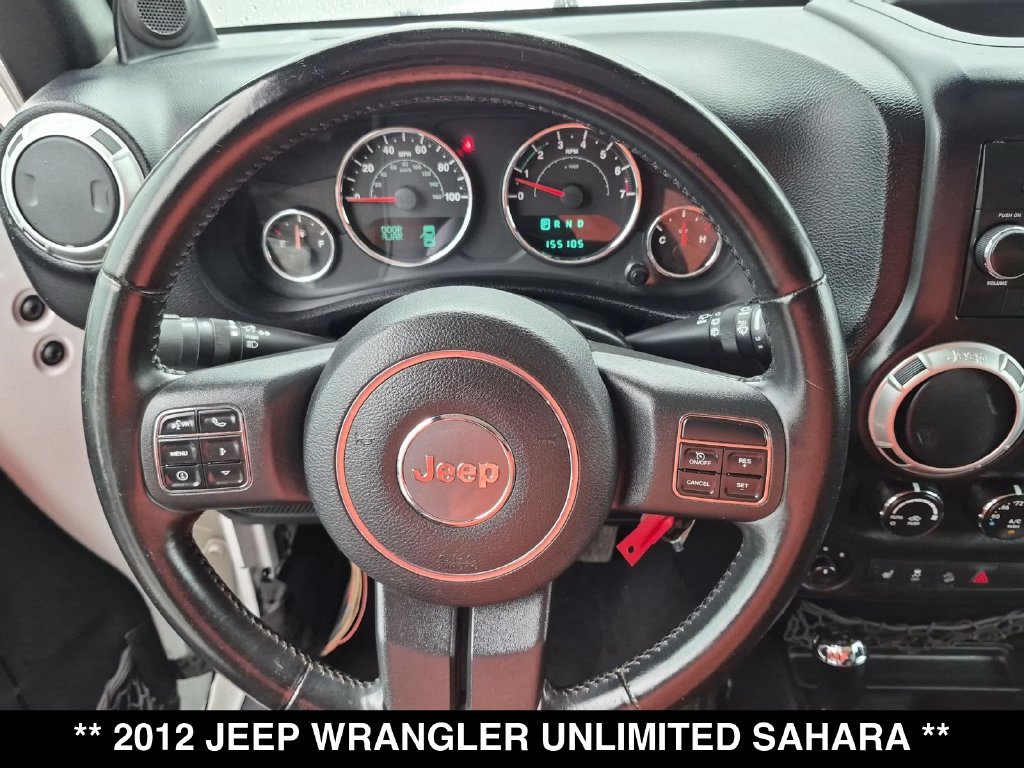 Used 2012 Jeep Wrangler Unlimited Sahara w/ Dual Top Group AWD/4WD image 19