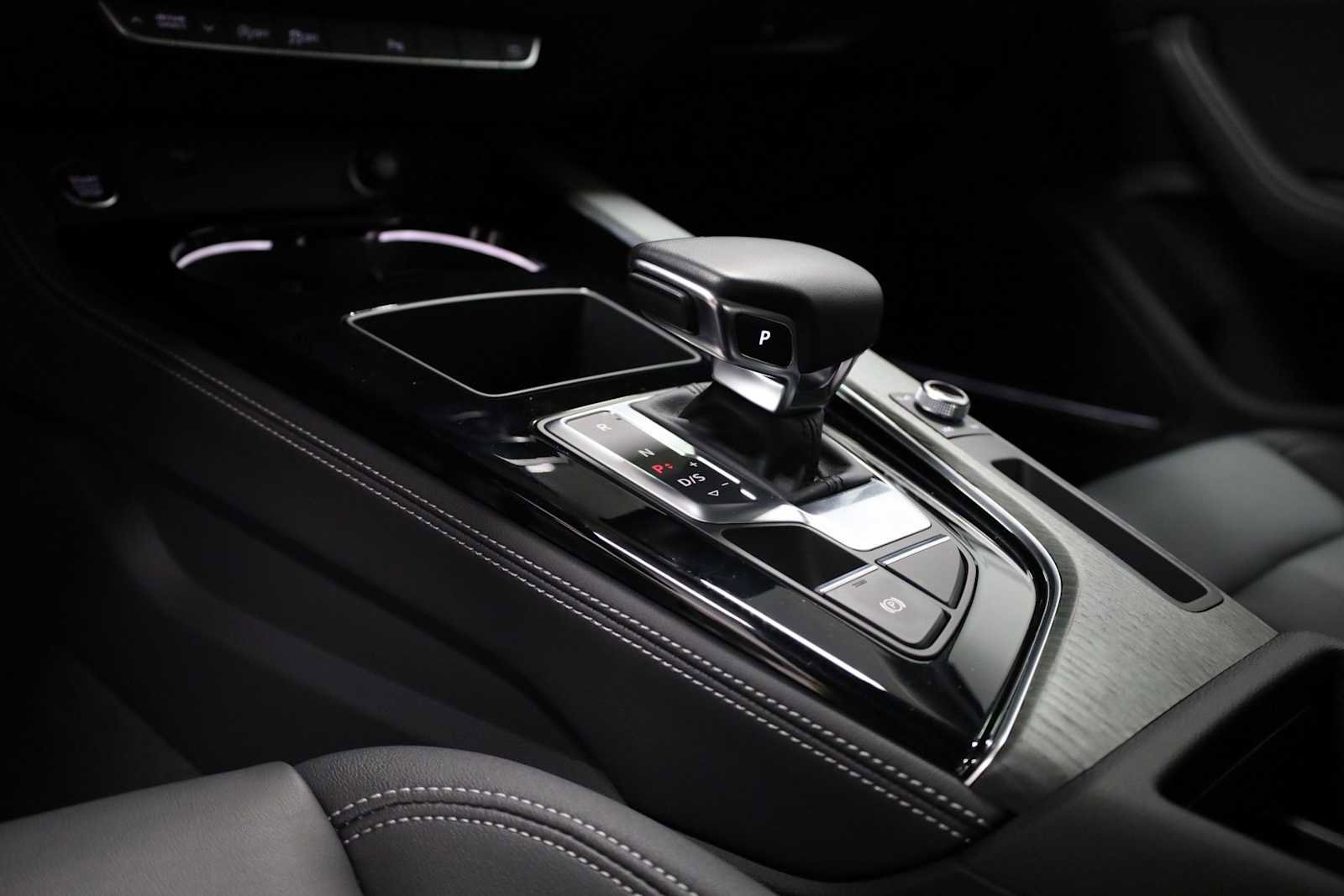 Used 2023 Audi A4 2.0T Premium Plus w/ Premium Plus Package image 27