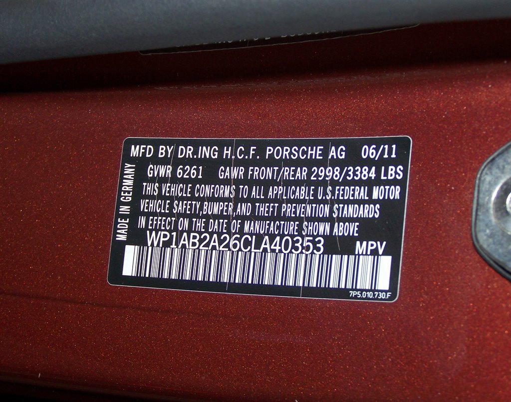 Used 2012 Porsche Cayenne S image 39