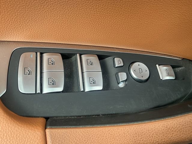 Used 2023 BMW X3 xDrive30i w/ Premium Package w/ZPA AWD/4WD image 30