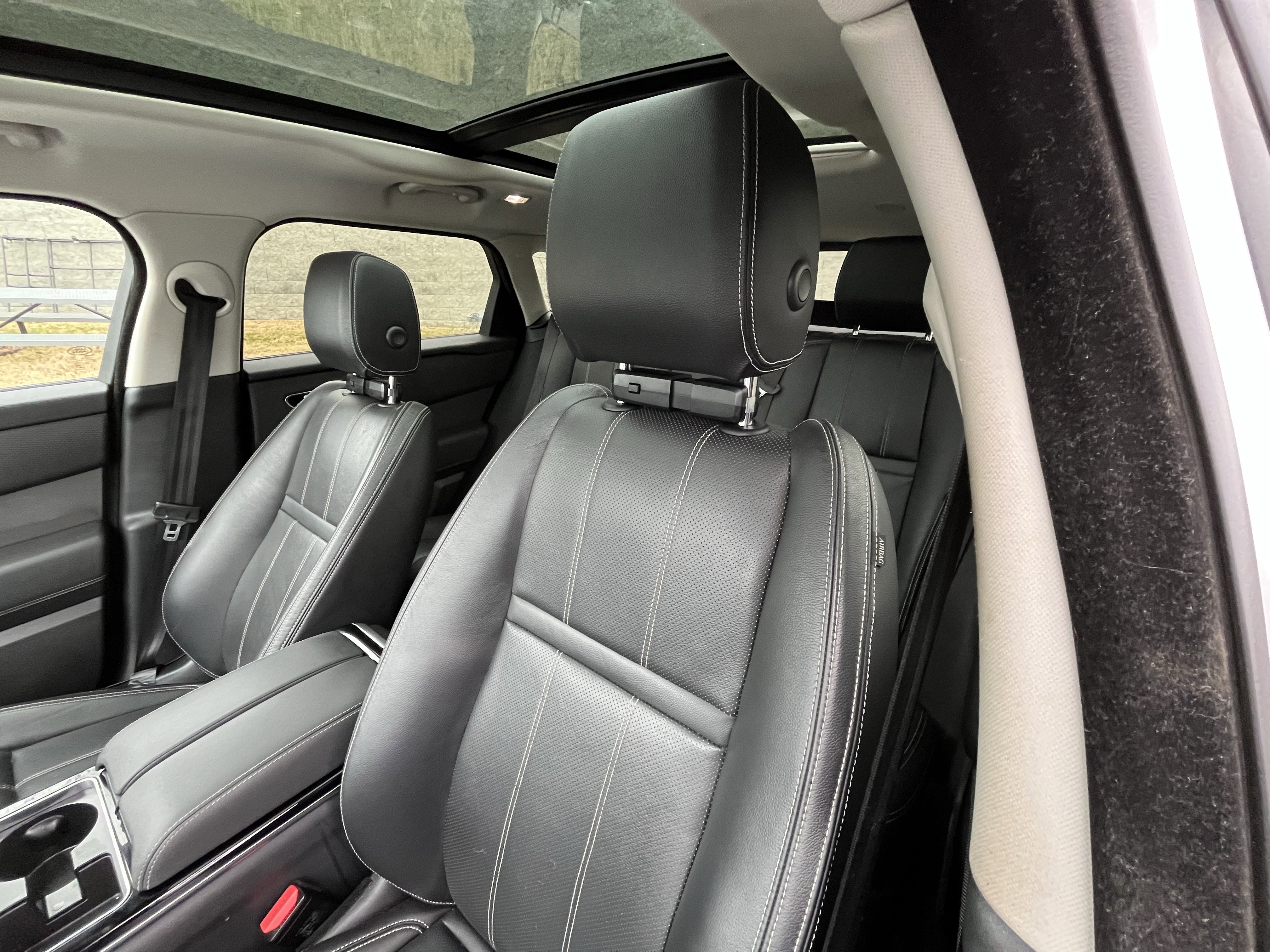 Certified 2023 Land Rover Range Rover Velar S image 14