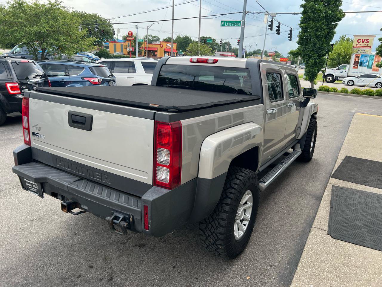 Used 2009 HUMMER H3T Luxury AWD/4WD image 7