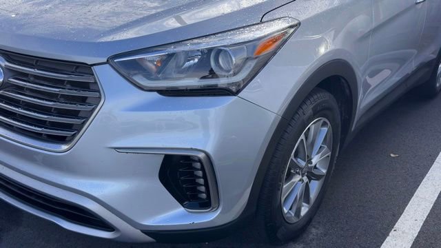 Used 2017 Hyundai Santa Fe SE FWD image 11