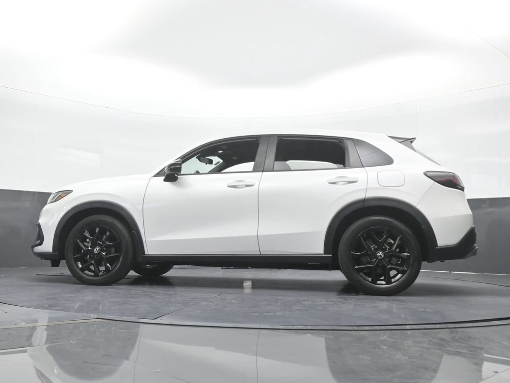 Used 2025 Honda HR-V Sport image 57
