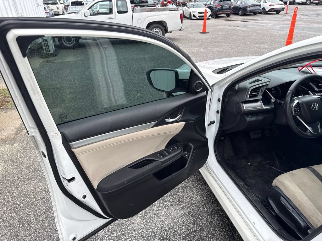Used 2018 Honda Civic EX-T image 10