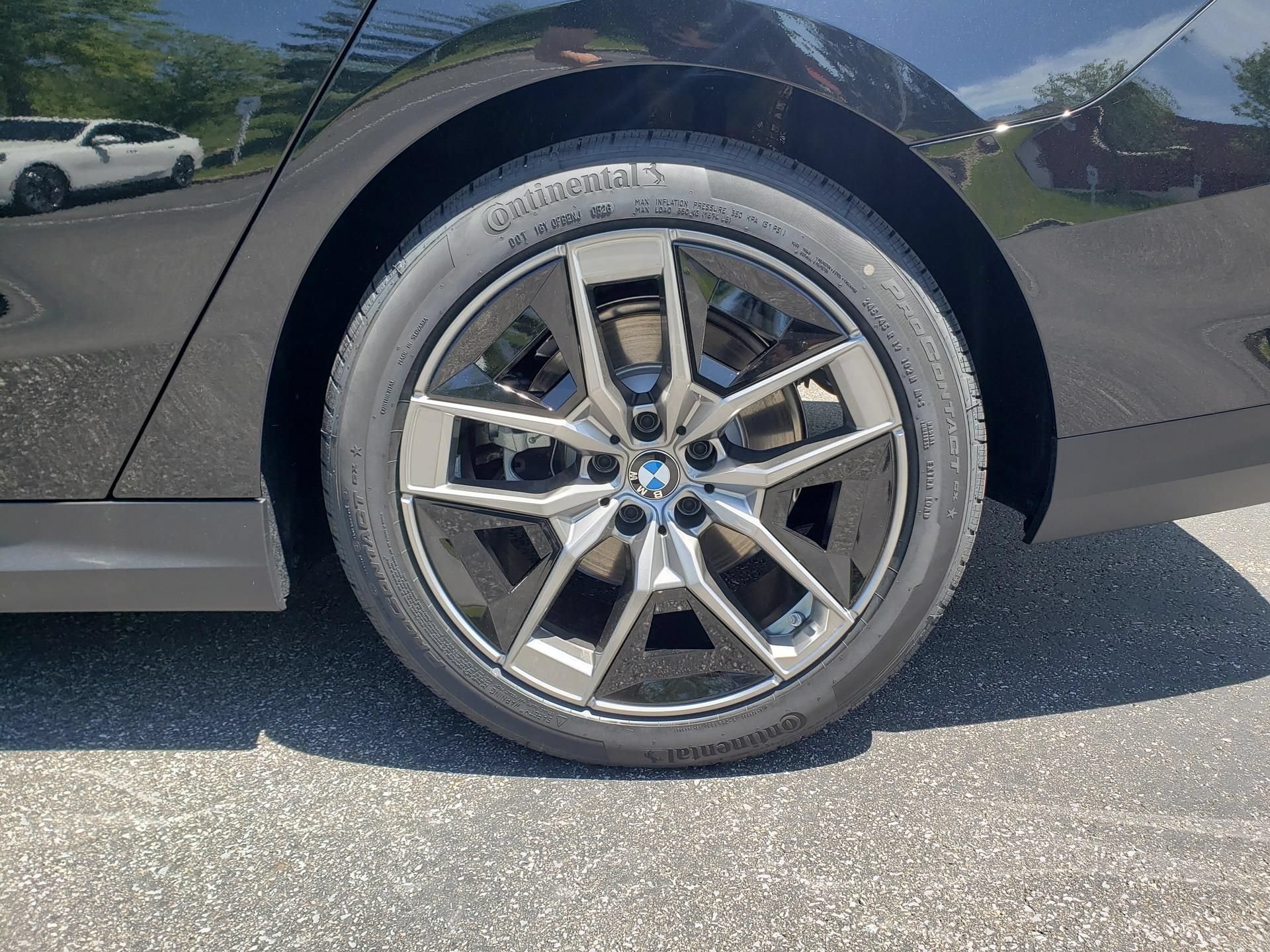 New 2027 BMW 530i xDrive w/ Premium Package AWD/4WD image 27