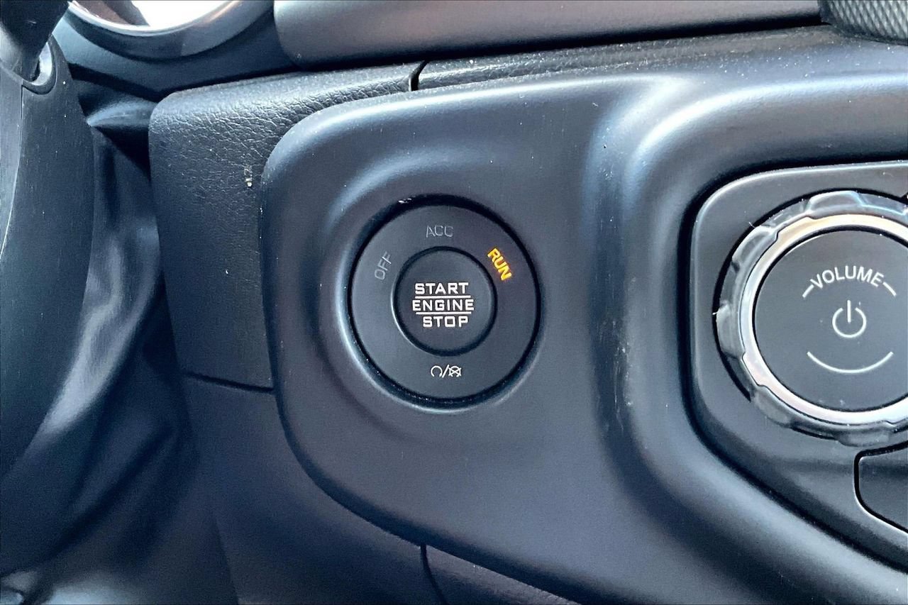 Used 2023 Jeep Wrangler Unlimited Sport AWD/4WD image 26