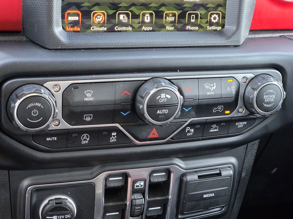 Used 2022 Jeep Wrangler Unlimited Rubicon w/ Xtreme Recon 35" Tire Package image 19