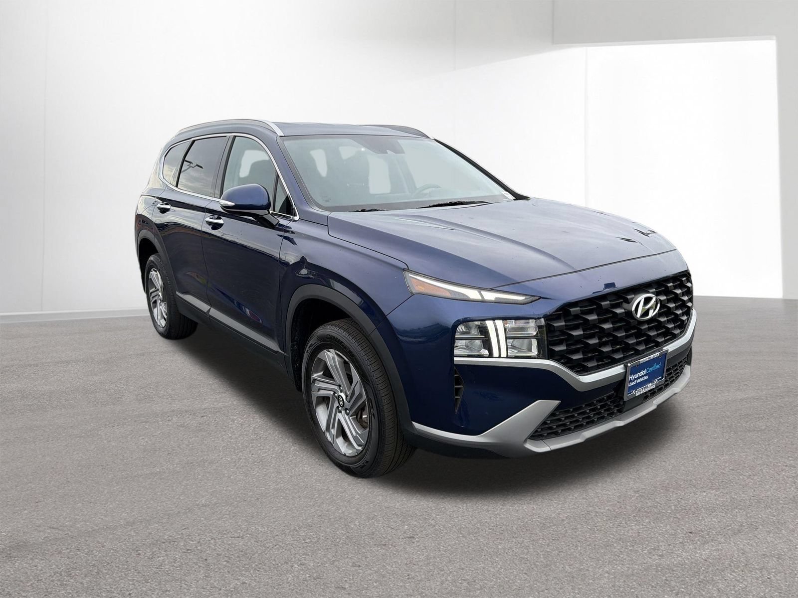 Certified 2023 Hyundai Santa Fe SEL AWD/4WD image 2
