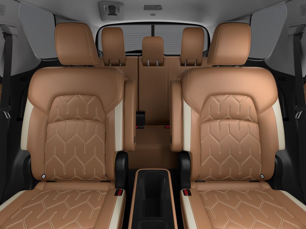 New 2026 Nissan Pathfinder Platinum AWD/4WD image 17
