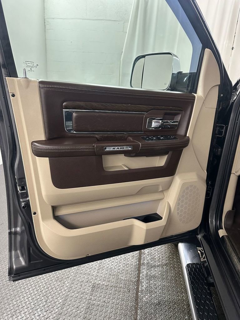 Used 2018 RAM 1500 Laramie Longhorn w/ Convenience Group image 8