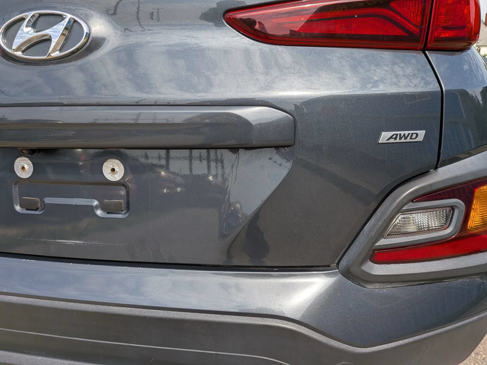 Used 2019 Hyundai Kona SE AWD/4WD image 14