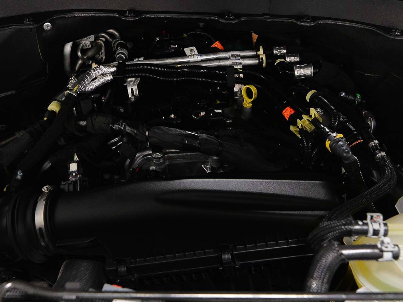 Used 2025 Ford Explorer Active image 17