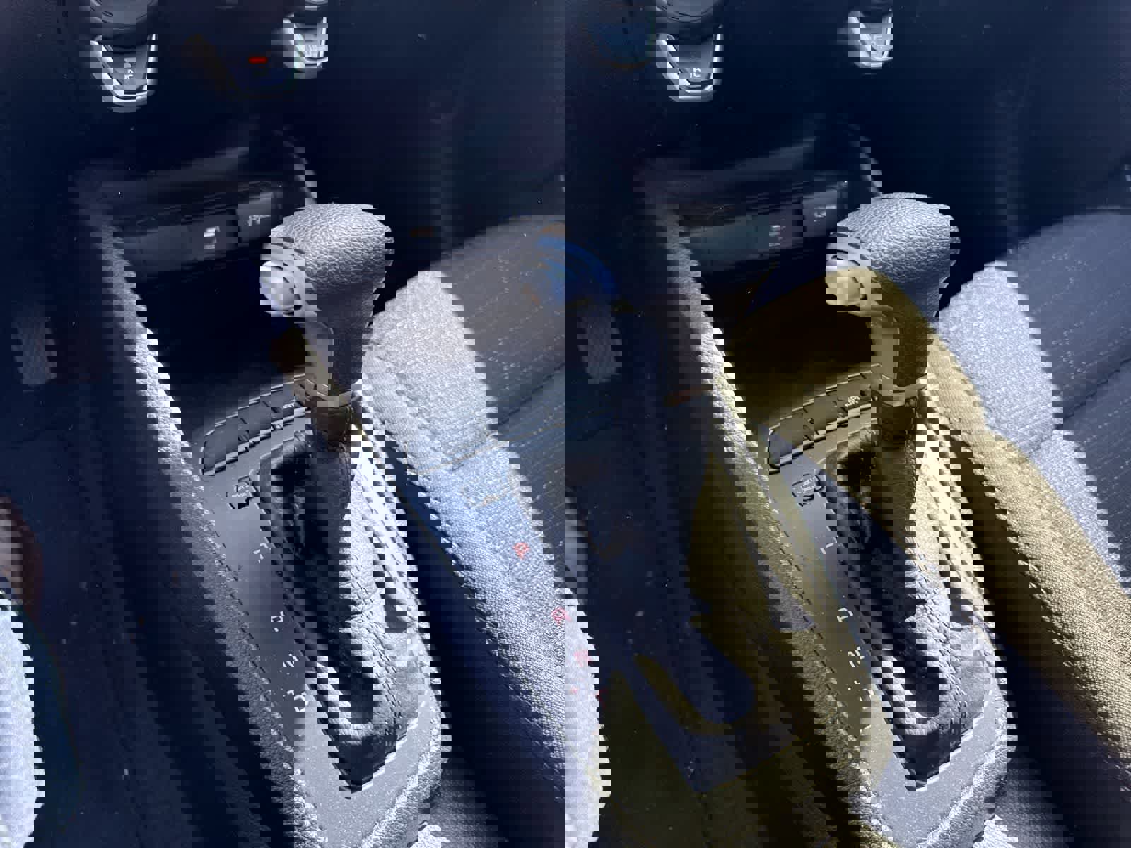 Used 2022 Kia Rio LX image 23