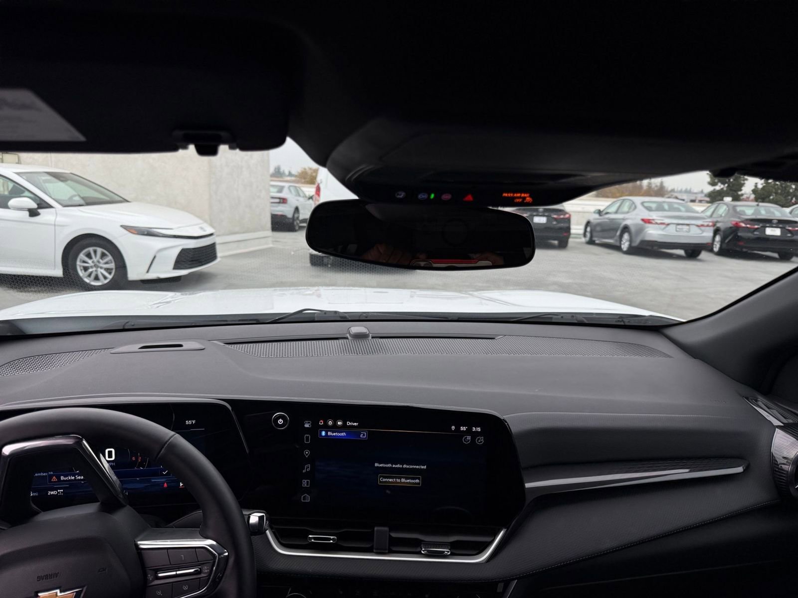 Used 2025 Chevrolet Equinox LT image 33