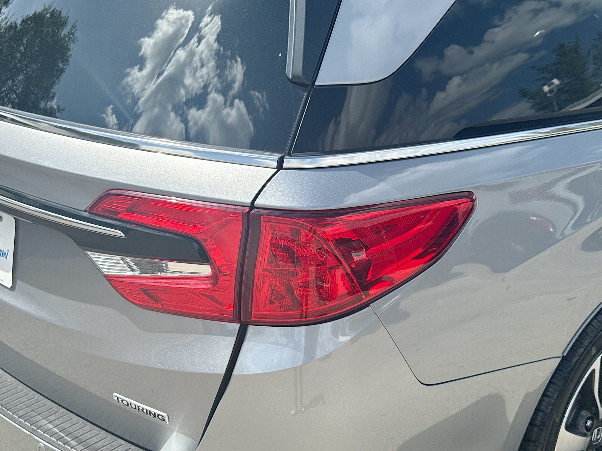 Certified 2024 Honda Odyssey Touring image 27