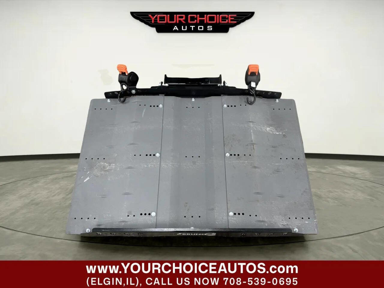 Used 2017 Chrysler Pacifica Limited image 24