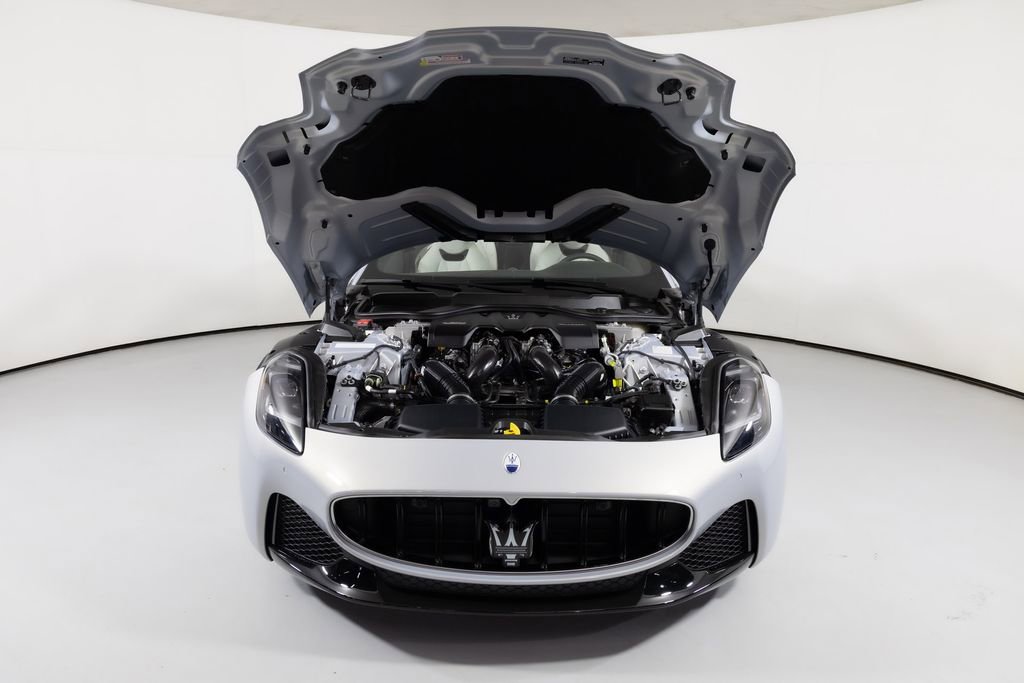 New 2026 Maserati GranCabrio Modena image 15