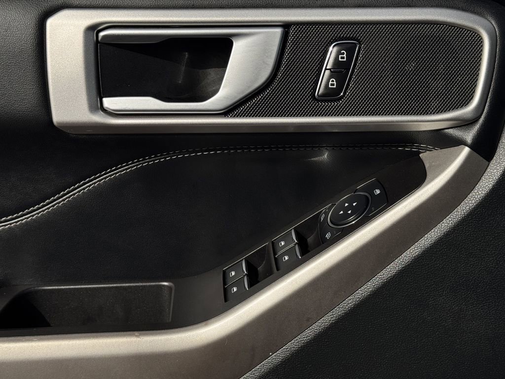 Used 2023 Ford Explorer XLT w/ Equipment Group 202A image 24