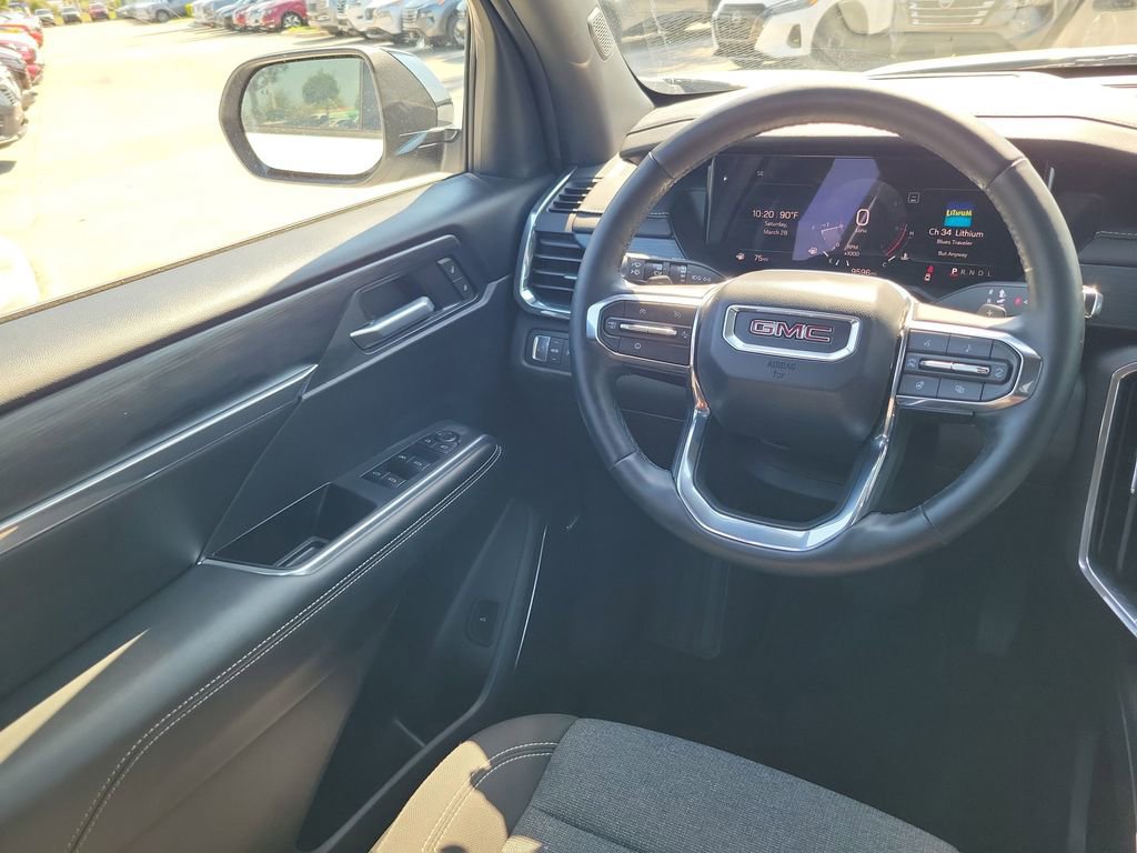 Used 2025 GMC Acadia Elevation image 22