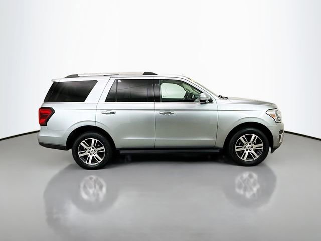 Used 2023 Ford Expedition Limited image 8