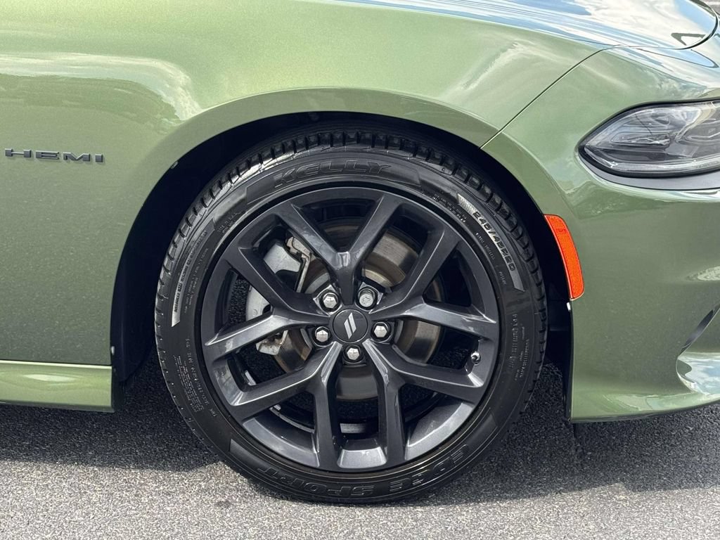 Used 2022 Dodge Charger R/T w/ Plus Group RWD image 12