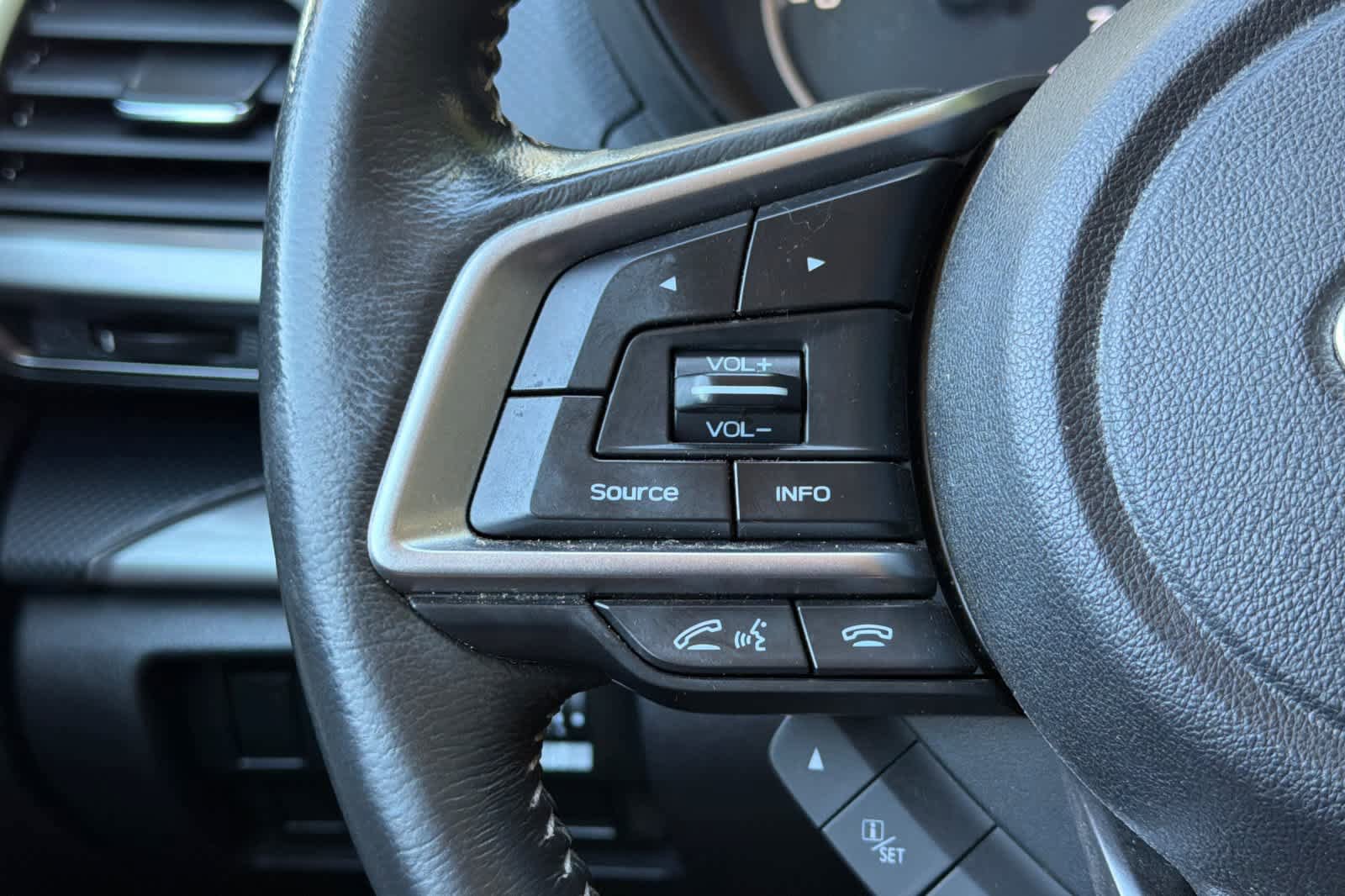 Used 2019 Subaru Forester Premium AWD/4WD image 26