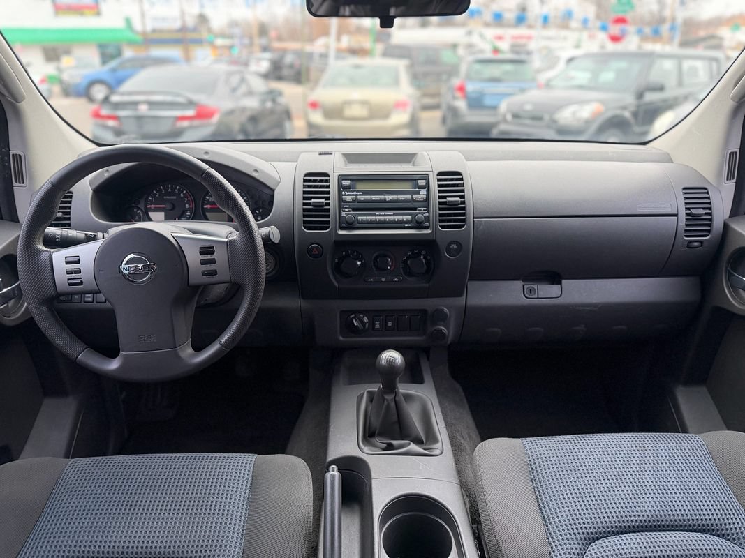 Used 2006 Nissan Xterra Off-Road AWD/4WD image 9