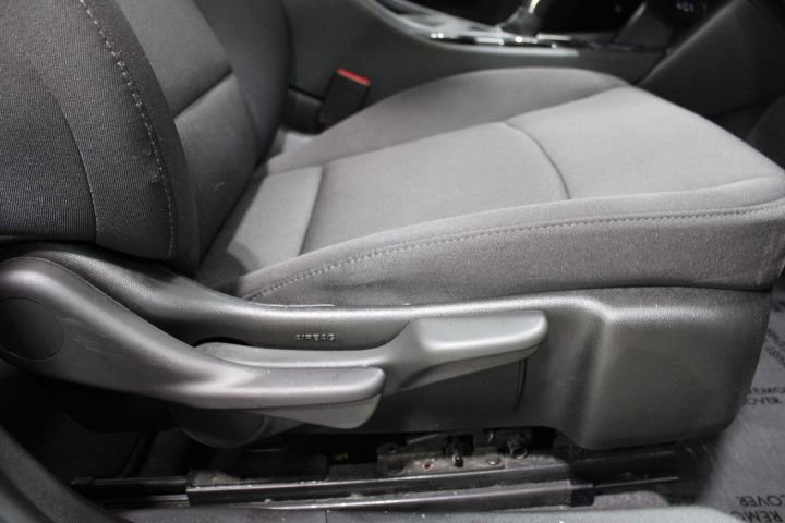 Used 2023 Chevrolet Malibu LT image 23