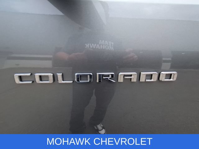 Certified 2024 Chevrolet Colorado LT w/ LT Convenience Package II AWD/4WD image 33