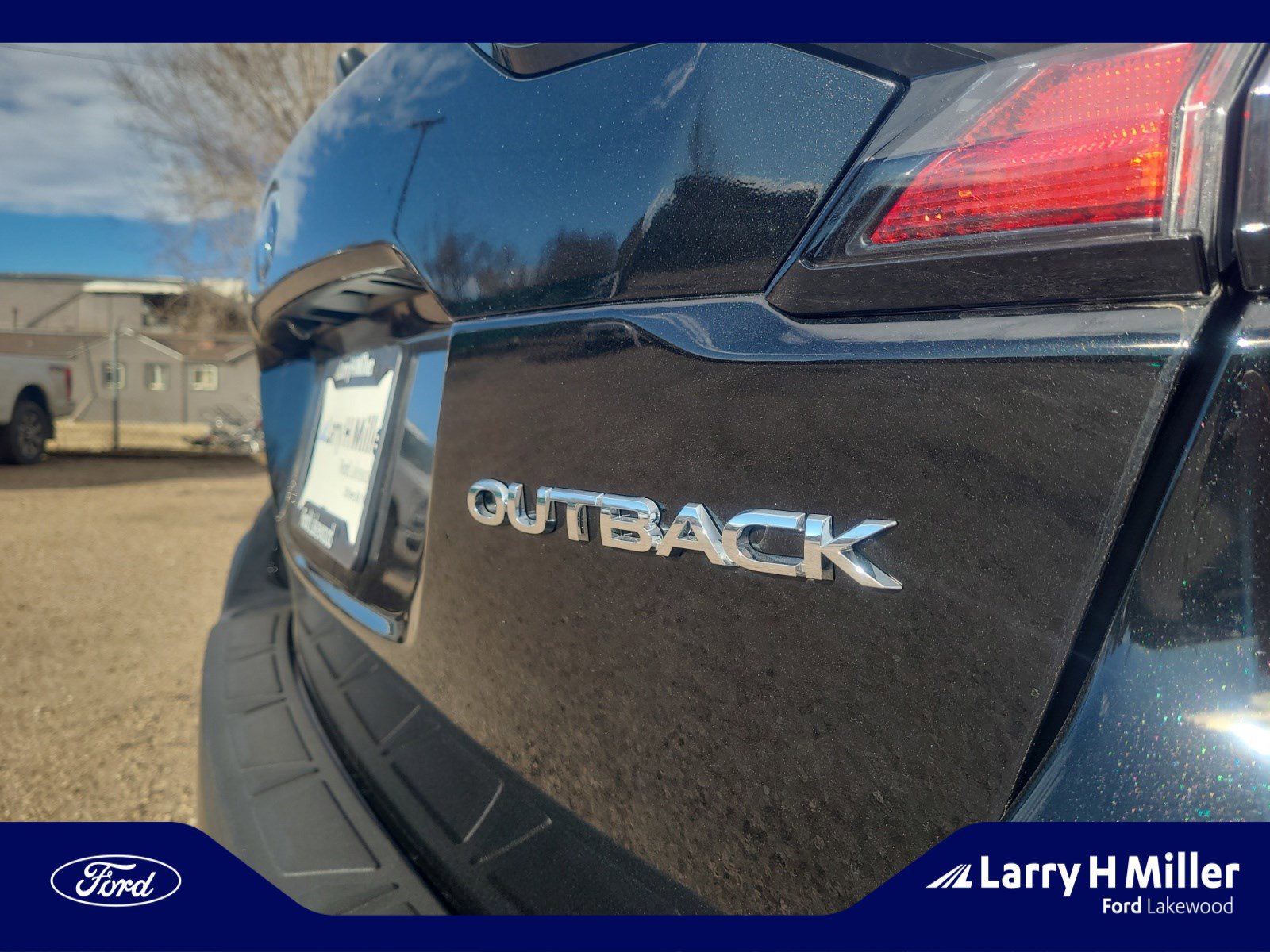 Used 2025 Subaru Outback Limited image 24