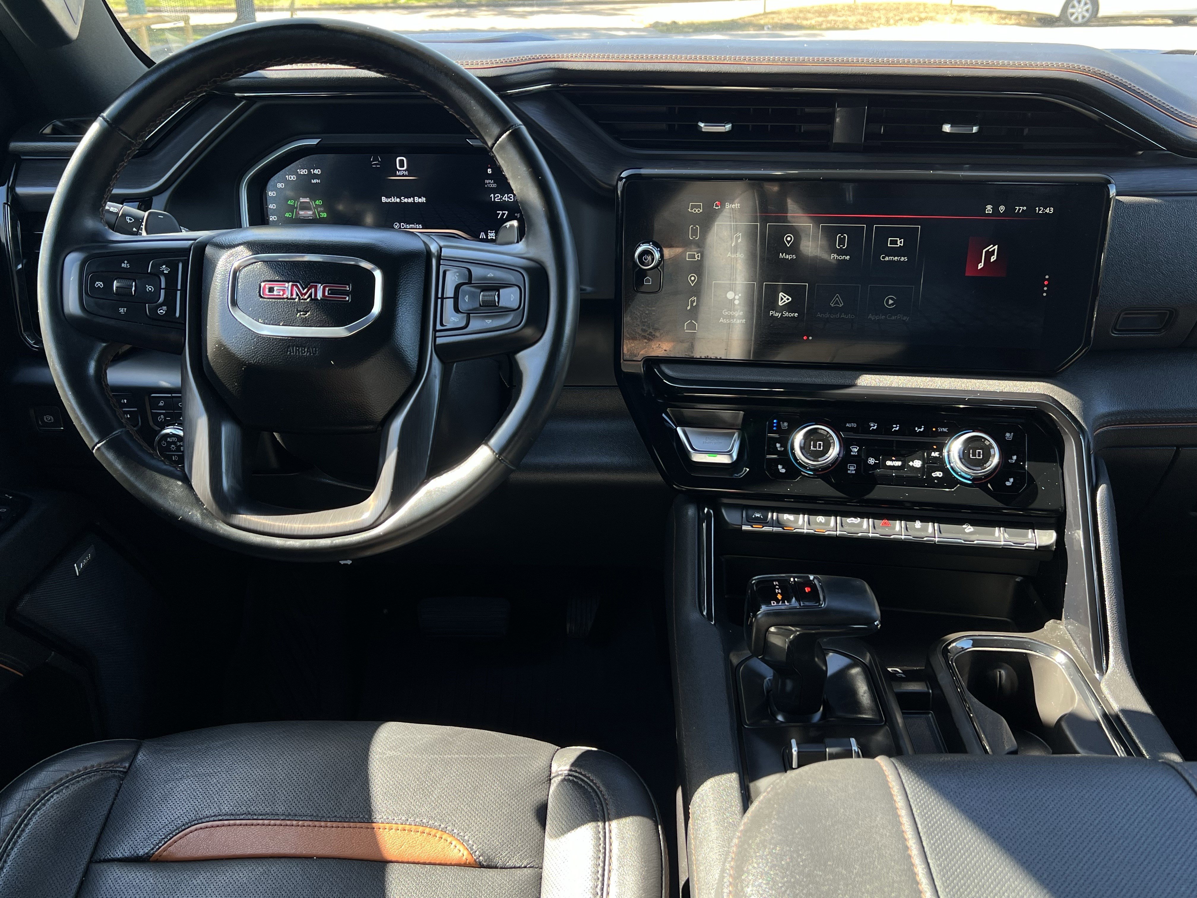 Used 2024 GMC Sierra 1500 AT4 w/ Technology Package image 10