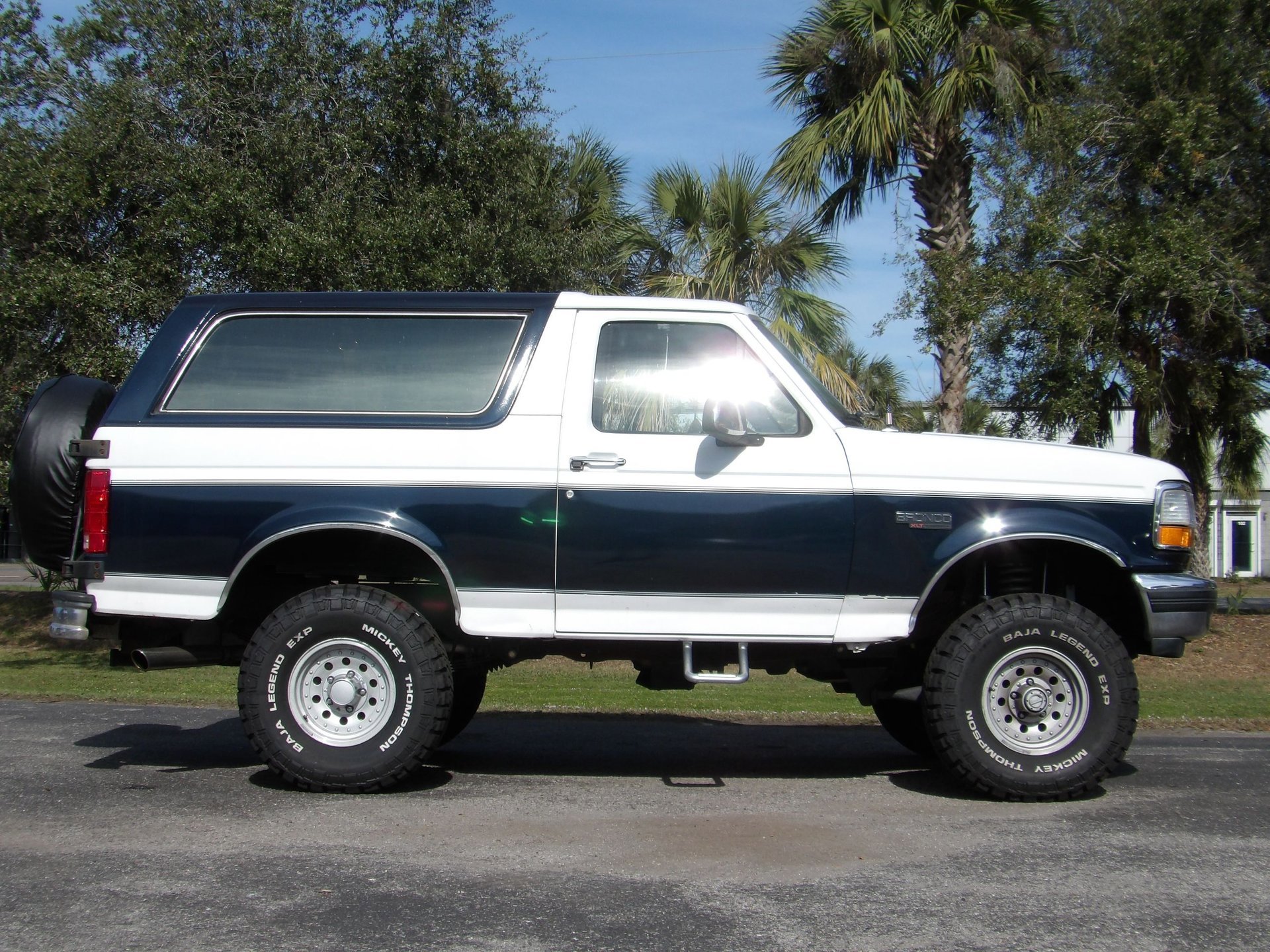 Used 1992 Ford Bronco image 32