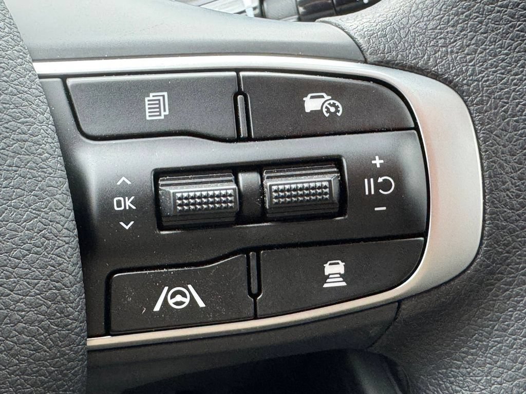 New 2026 Kia K5 LXS FWD image 22