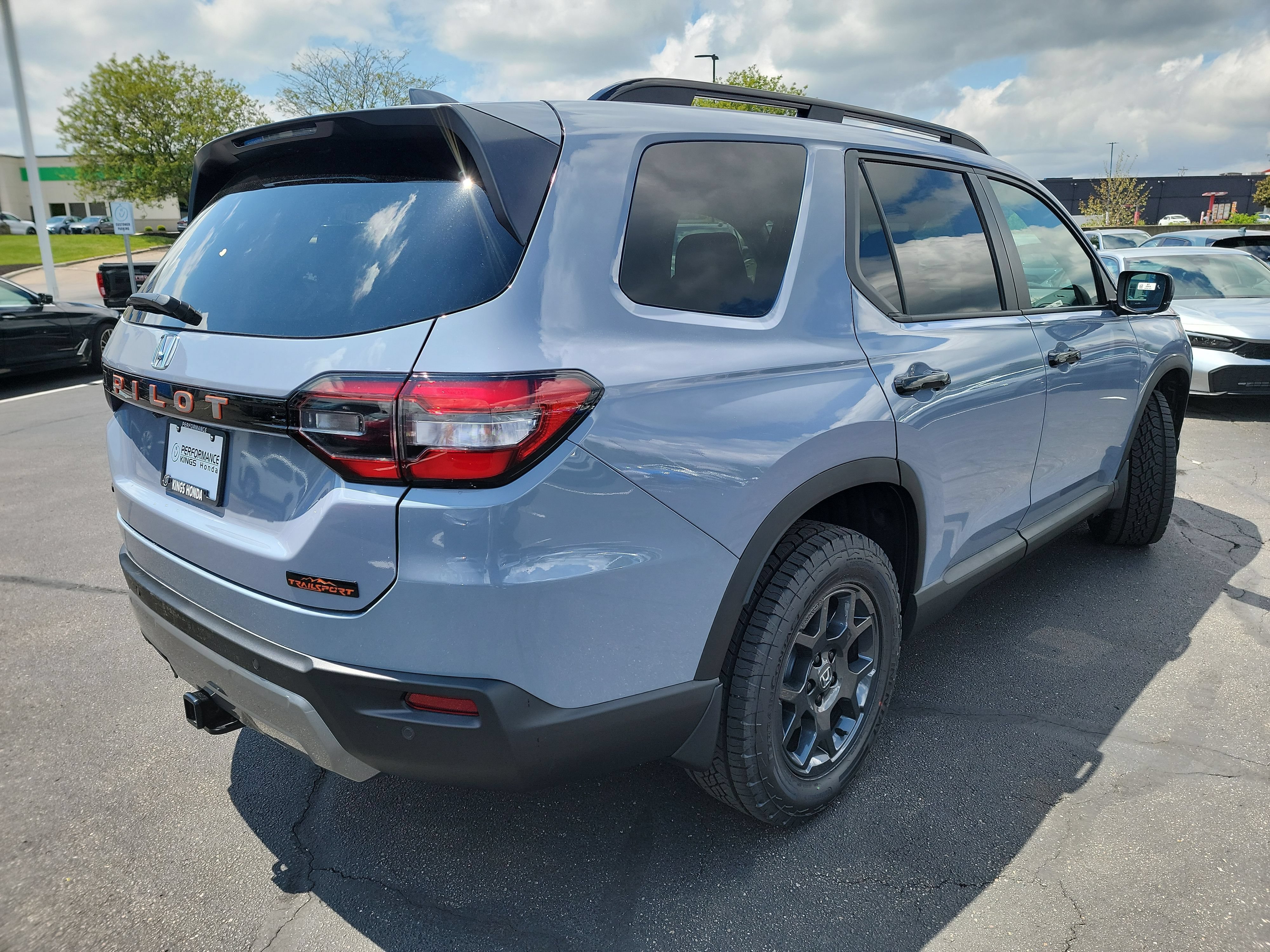 New 2026 Honda Pilot TrailSport image 27