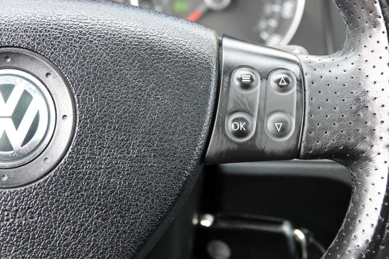 Used 2007 Volkswagen GTI 4-Door image 71