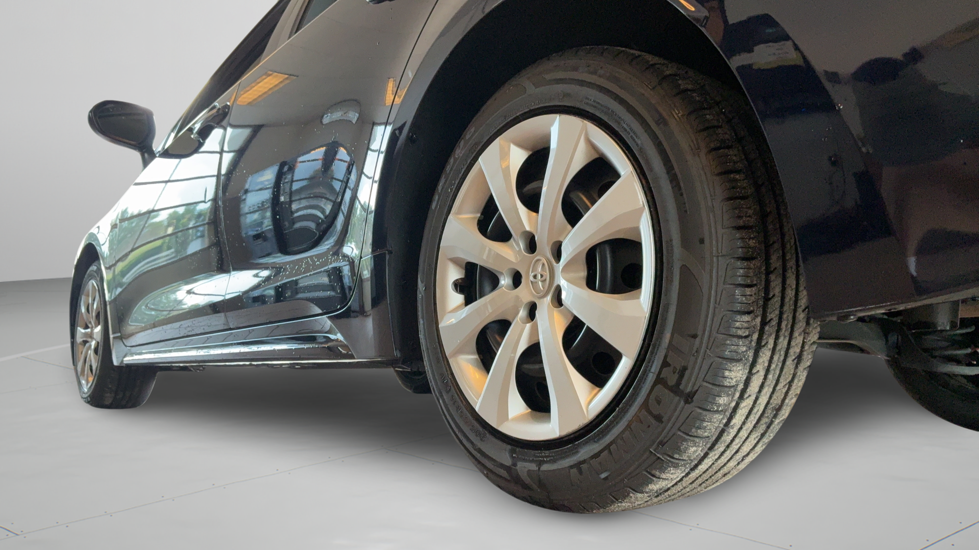 Certified 2024 Toyota Corolla LE FWD image 37