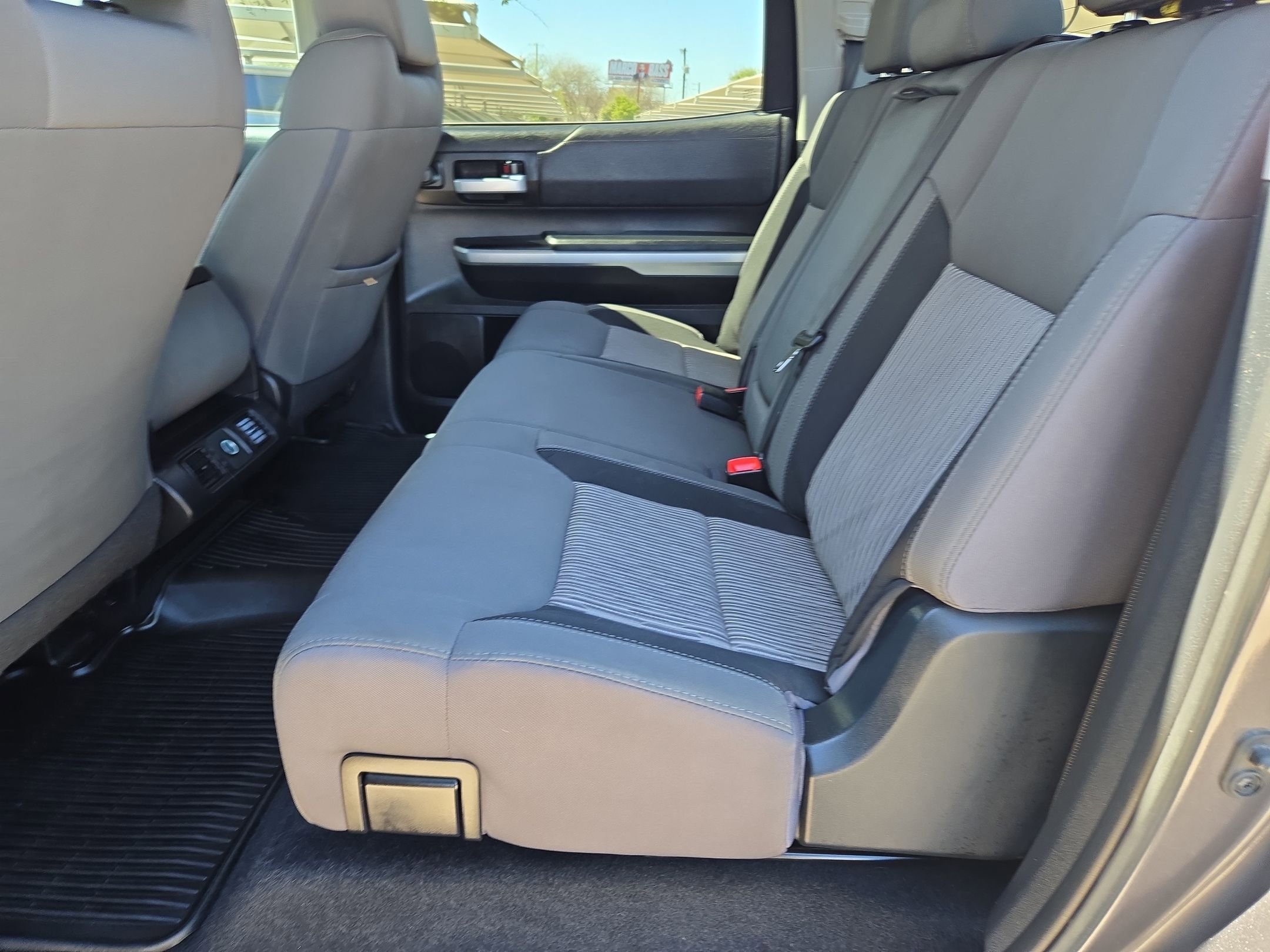 Used 2017 Toyota Tundra SR5 image 13