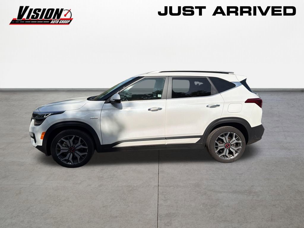 Used 2022 Kia Seltos SX w/ Sunroof Package AWD/4WD image 8