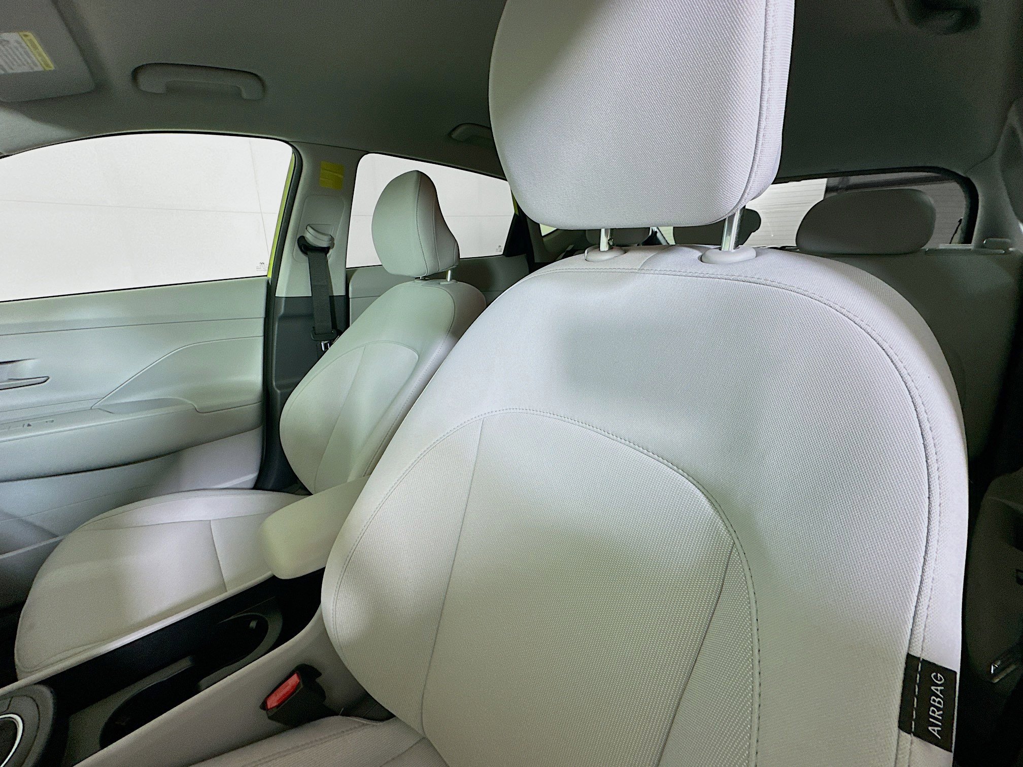 Certified 2025 Hyundai Kona SEL image 19