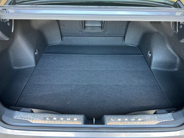New 2026 Lexus ES 500e AWD/4WD image 24