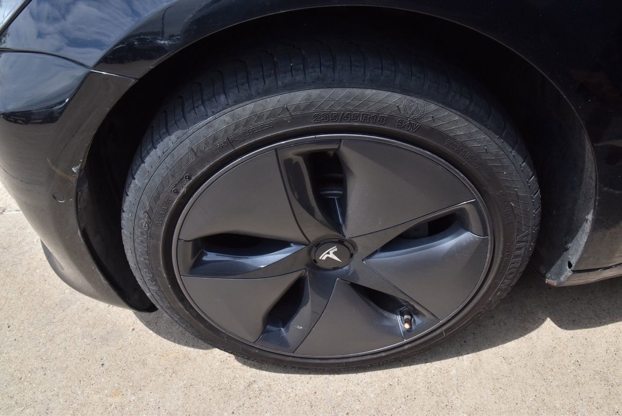 Used 2018 Tesla Model 3 Long Range image 12