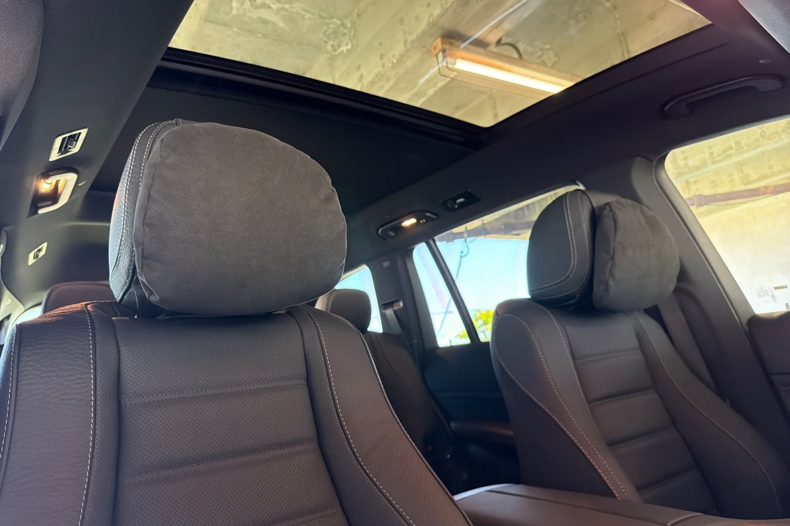 New 2025 Mercedes-Benz GLS 580 4MATIC image 17