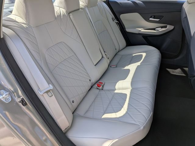 New 2026 Nissan Sentra SL w/ Floor Mat Package FWD image 32