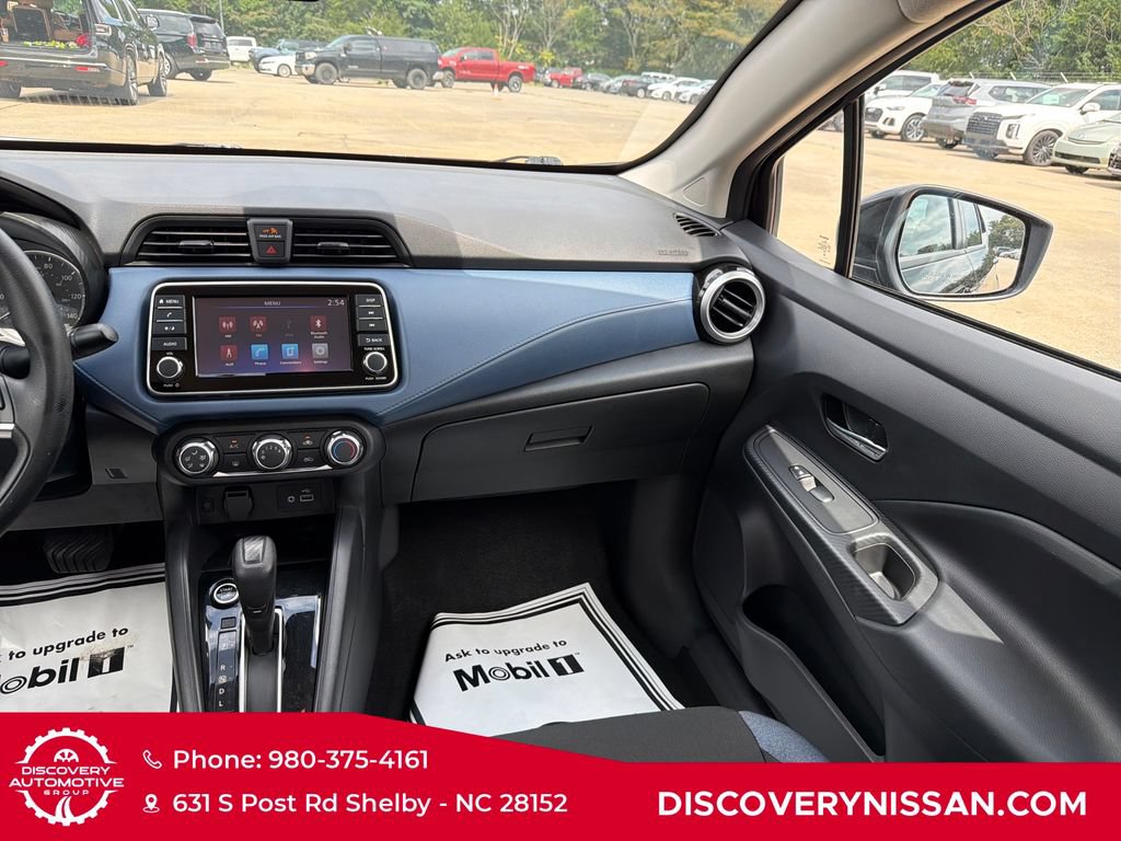 Certified 2025 Nissan Versa SV FWD image 33