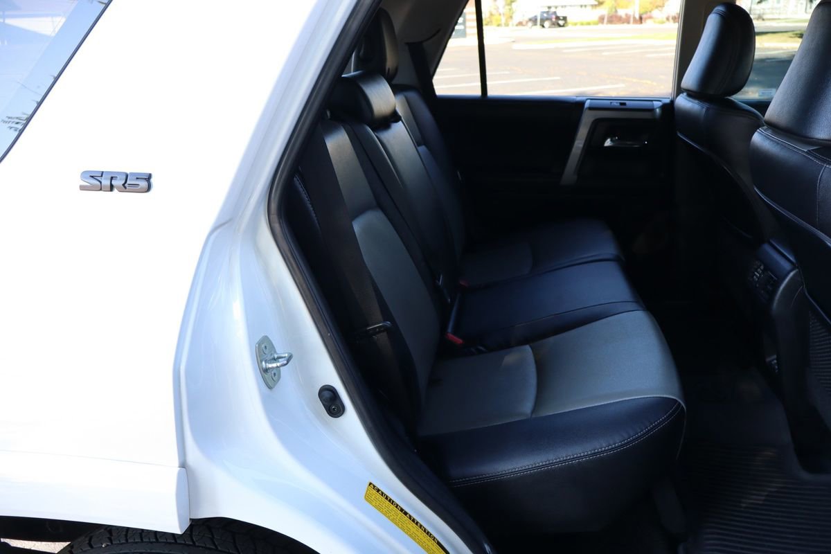 Used 2022 Toyota 4Runner SR5 Premium image 21