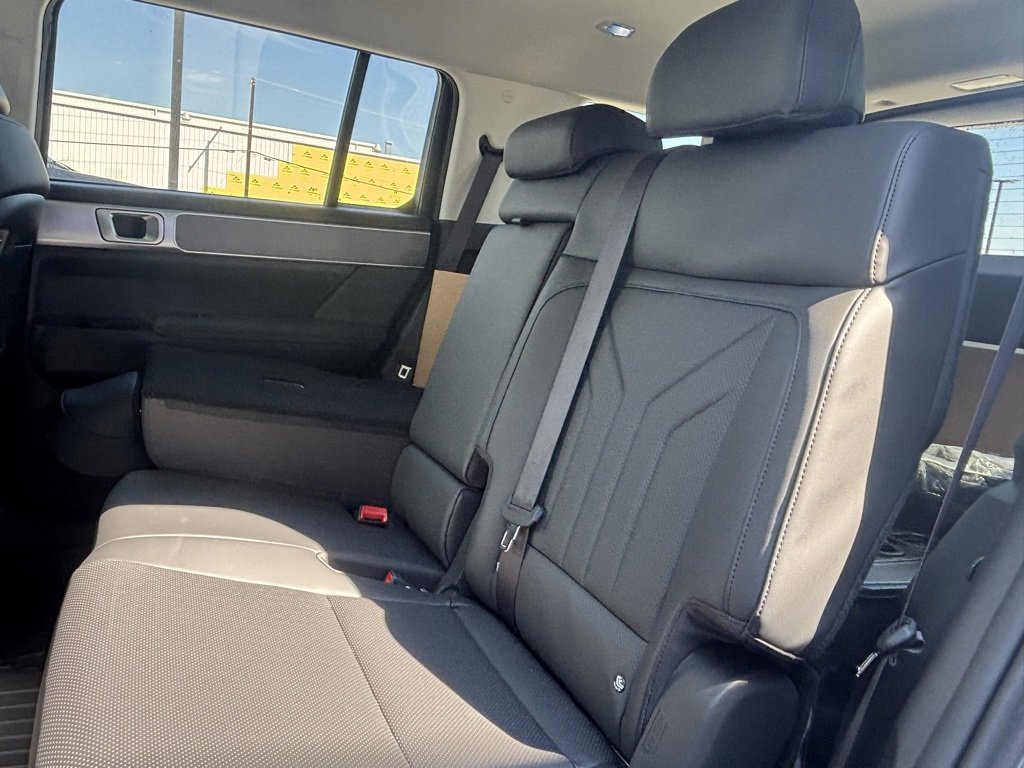 New 2026 Hyundai Santa Fe SEL image 10