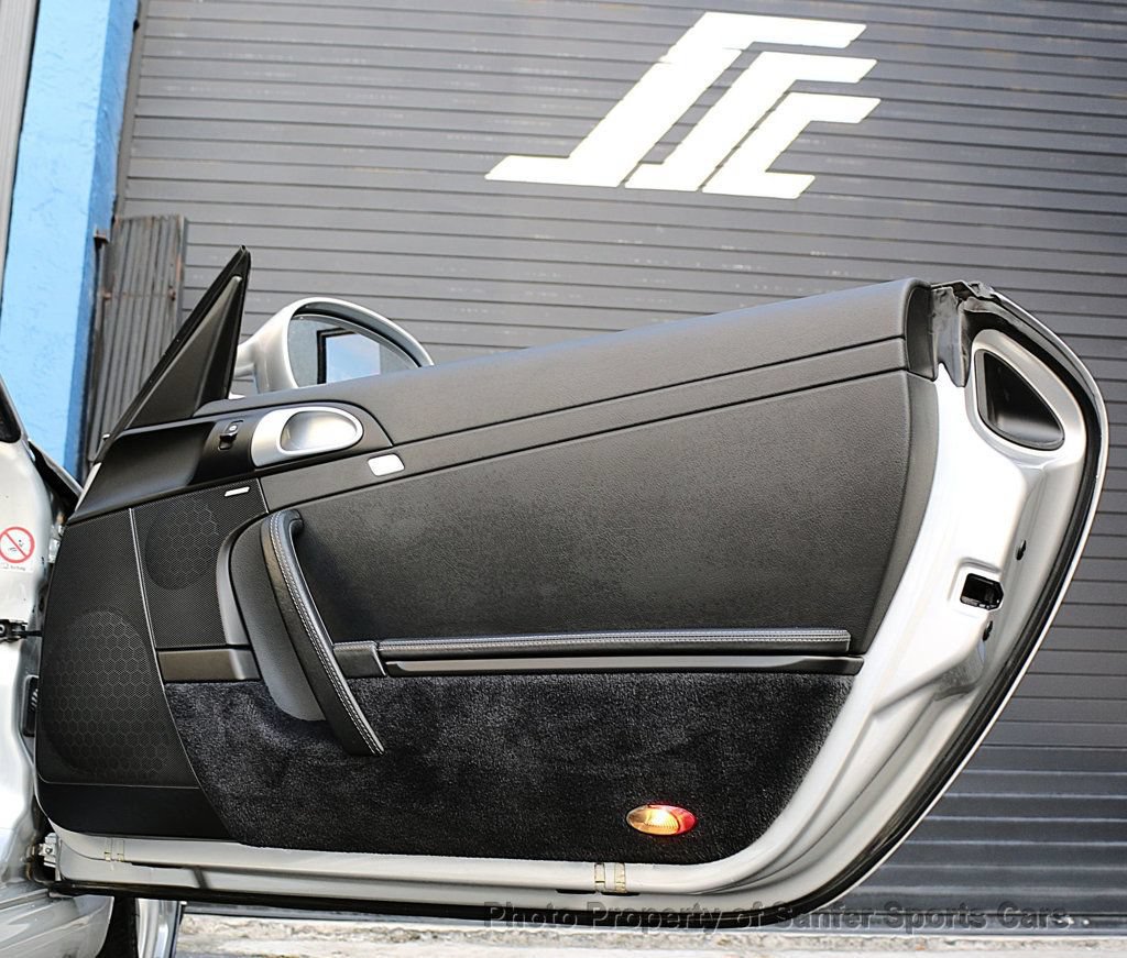 Used 2009 Porsche 911 Carrera RWD image 27