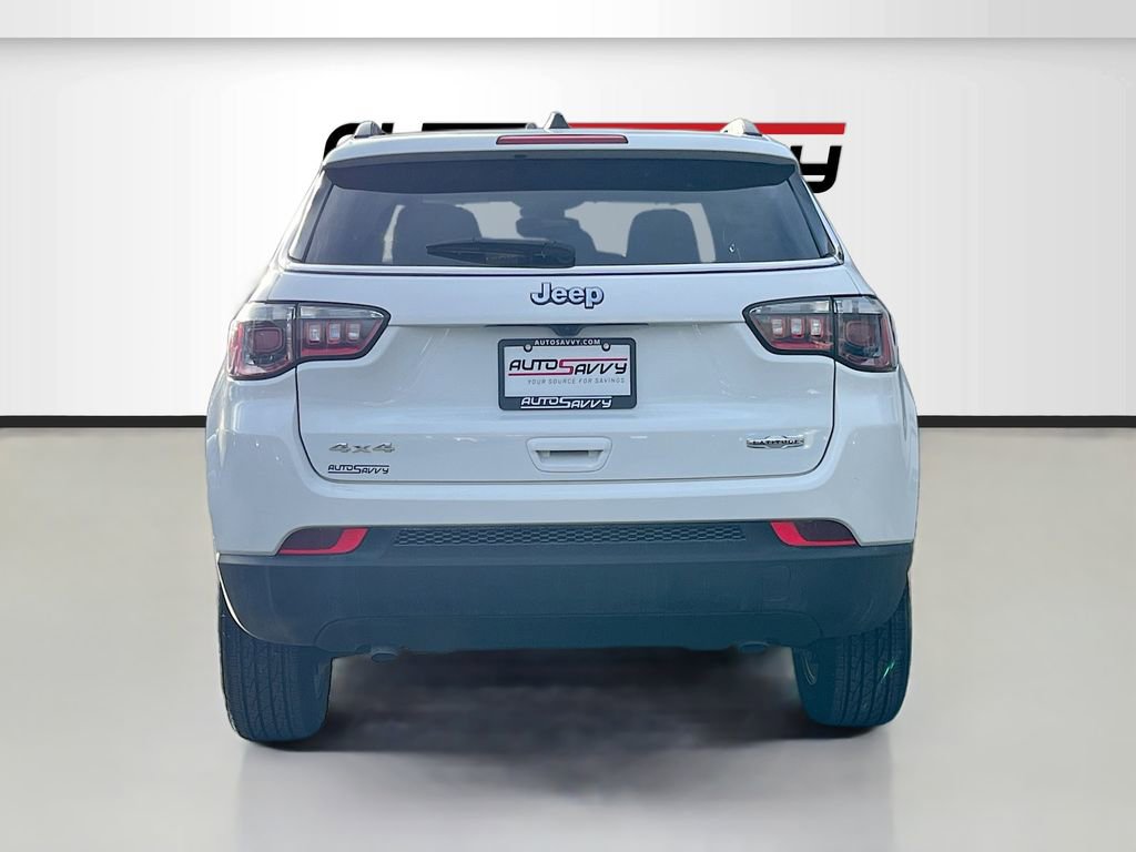 Used 2025 Jeep Compass Latitude image 6