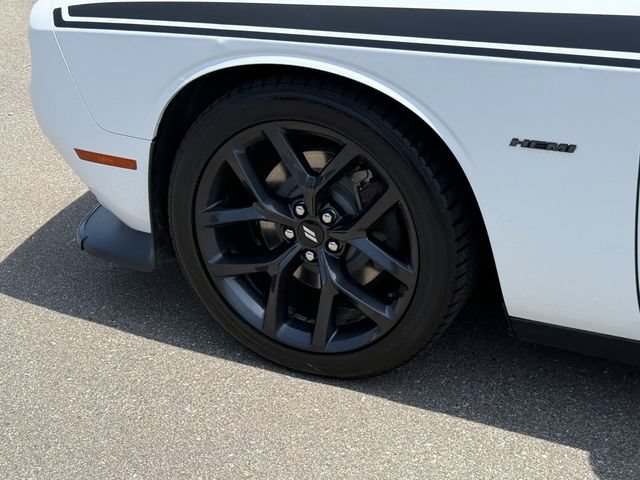 Certified 2019 Dodge Challenger R/T w/ Blacktop Package RWD image 32